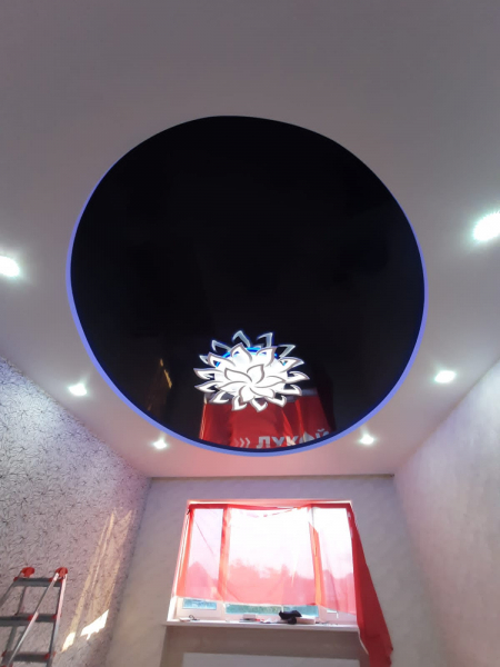 Наша работа - двухуровневый потолок в гостиную